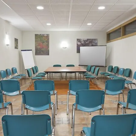 Santuario Urkiola - Lagunetxea מלון 3*