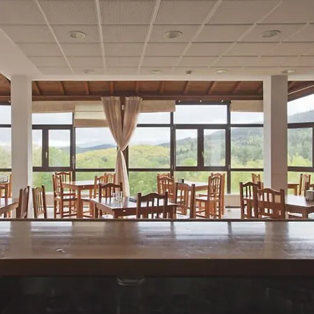 מלון Santuario Urkiola - Lagunetxea 3*