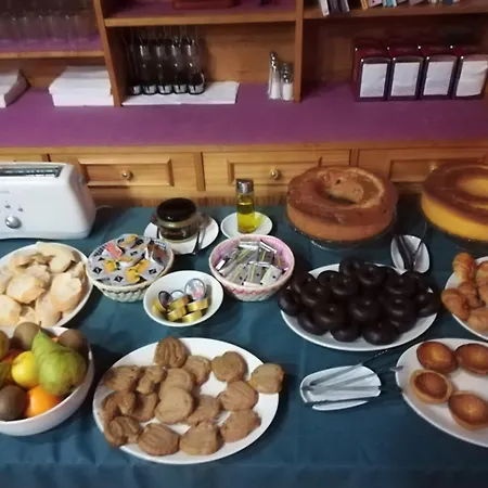 Santuario Urkiola - Lagunetxea מלון 3*