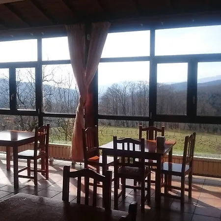 Hotel Santuario Urkiola - Lagunetxea 3*