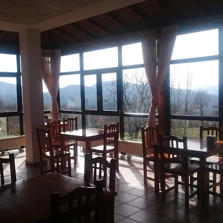 Hotel Santuario Urkiola - Lagunetxea Abadino