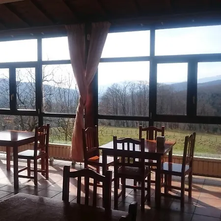 Santuario Urkiola - Lagunetxea Hotel 3*